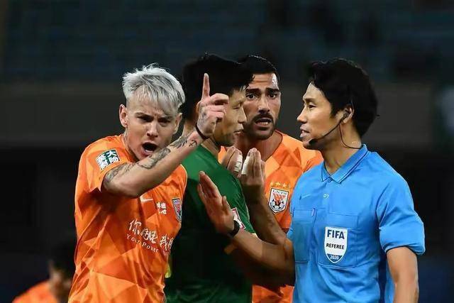 milan米兰_
一出好戏 京沪再争亚冠 战略性放弃拼鲁能夺足协杯？(图6)